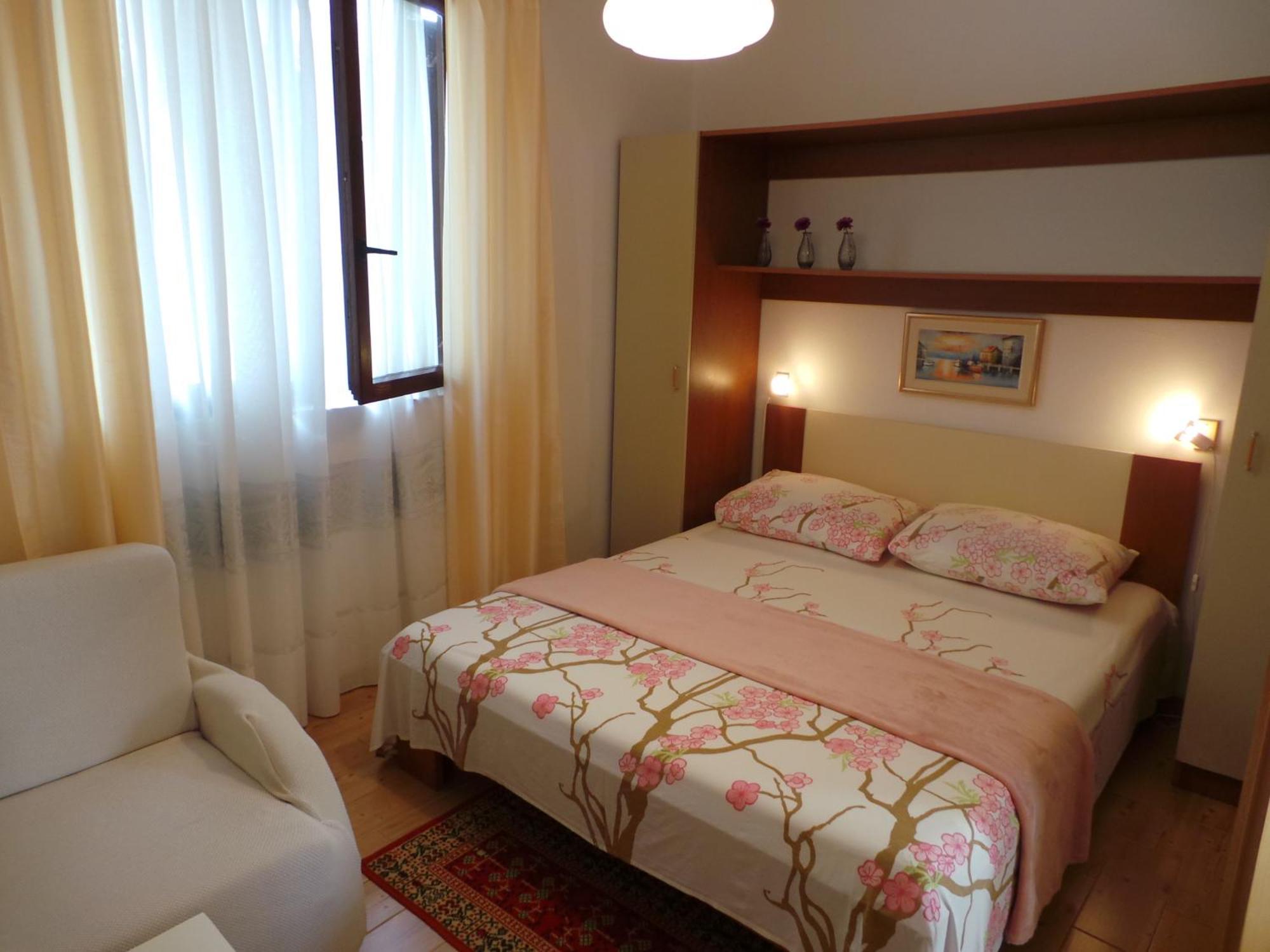 Apartments Barbara Пореч Экстерьер фото