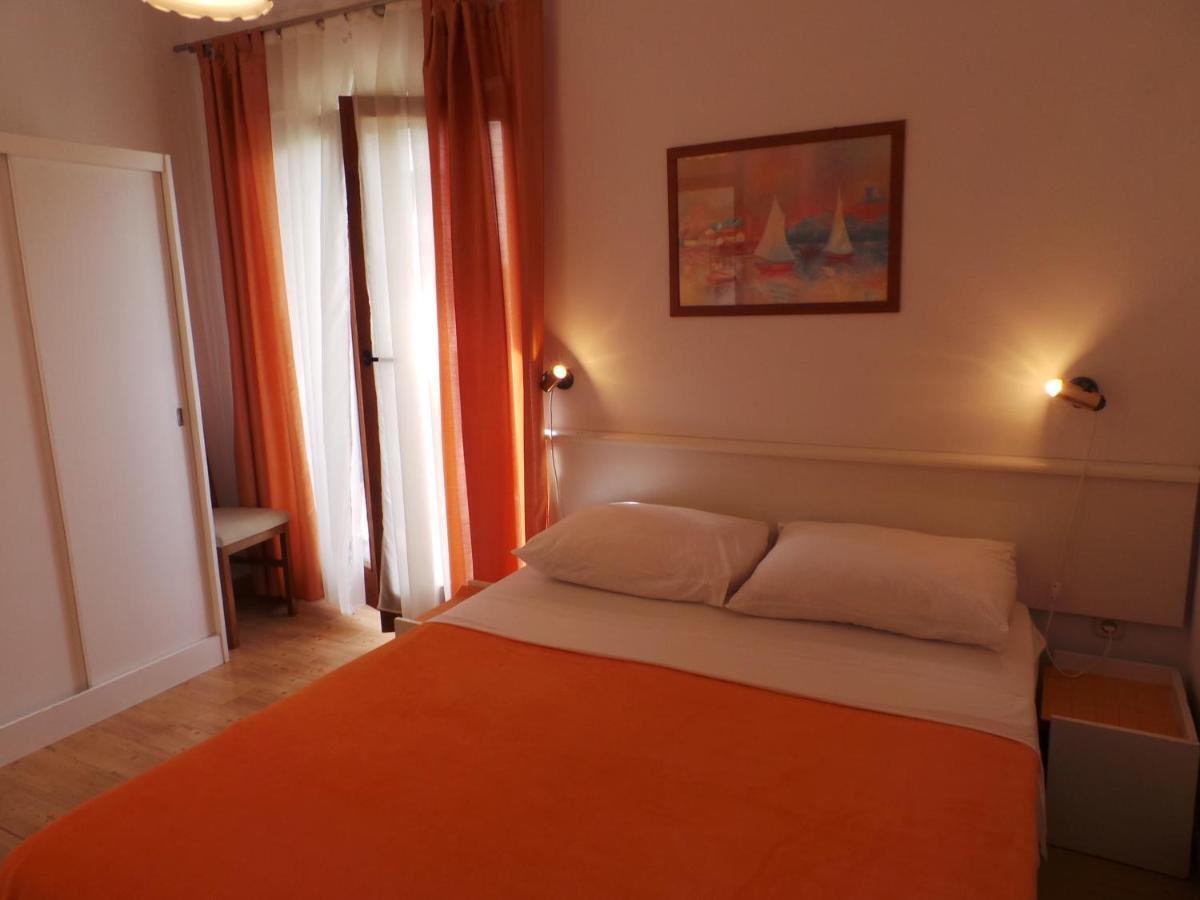 Apartments Barbara Пореч Экстерьер фото